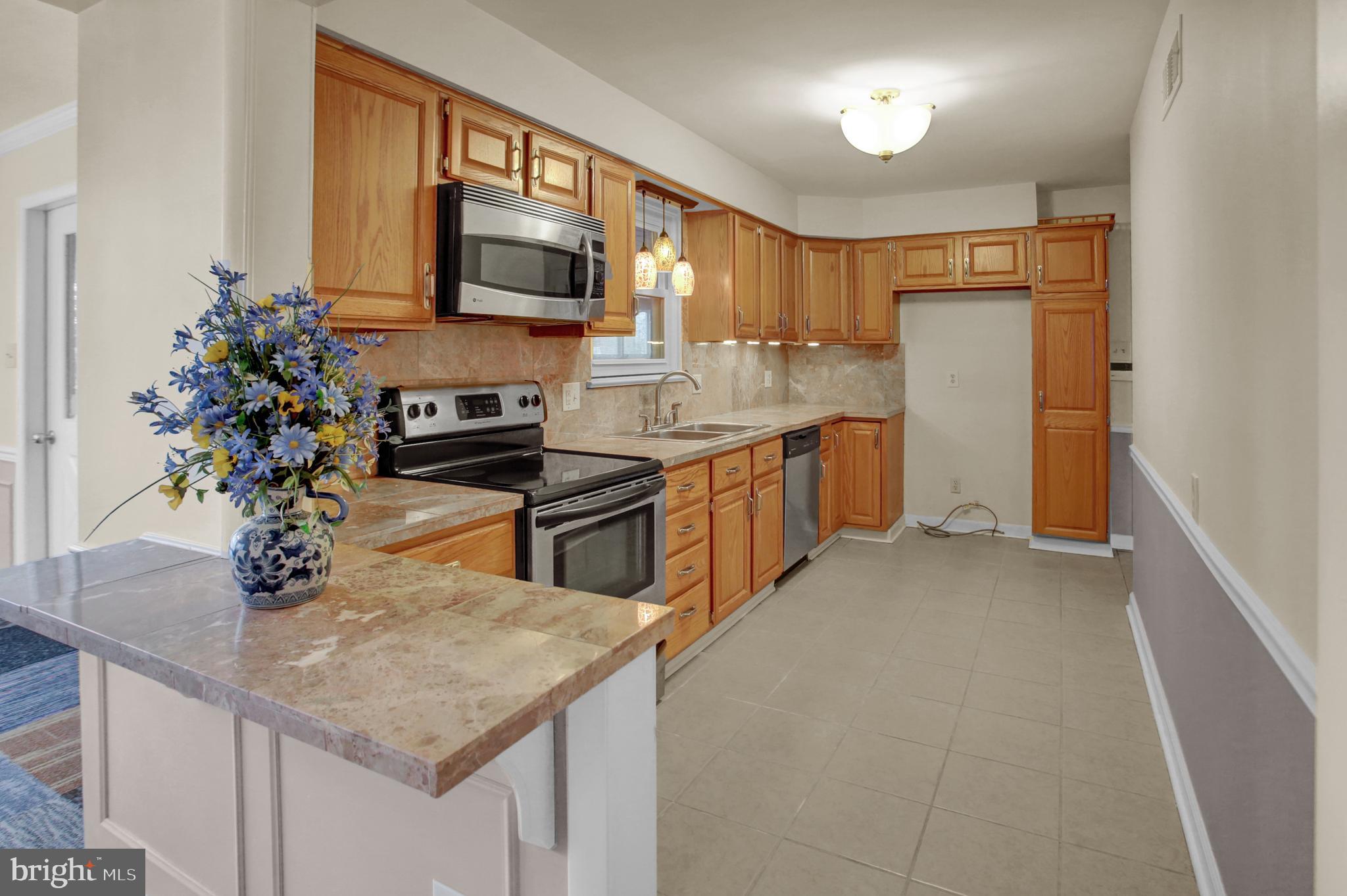 34 Suffolk Road Harrisburg, PA 17112 - Photo 7 of 24 Gallery Image 7
