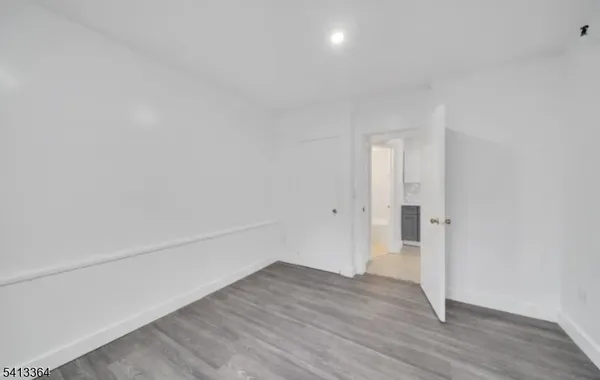 $1,600 | 275 Main Street, Paterson, NJ 07505