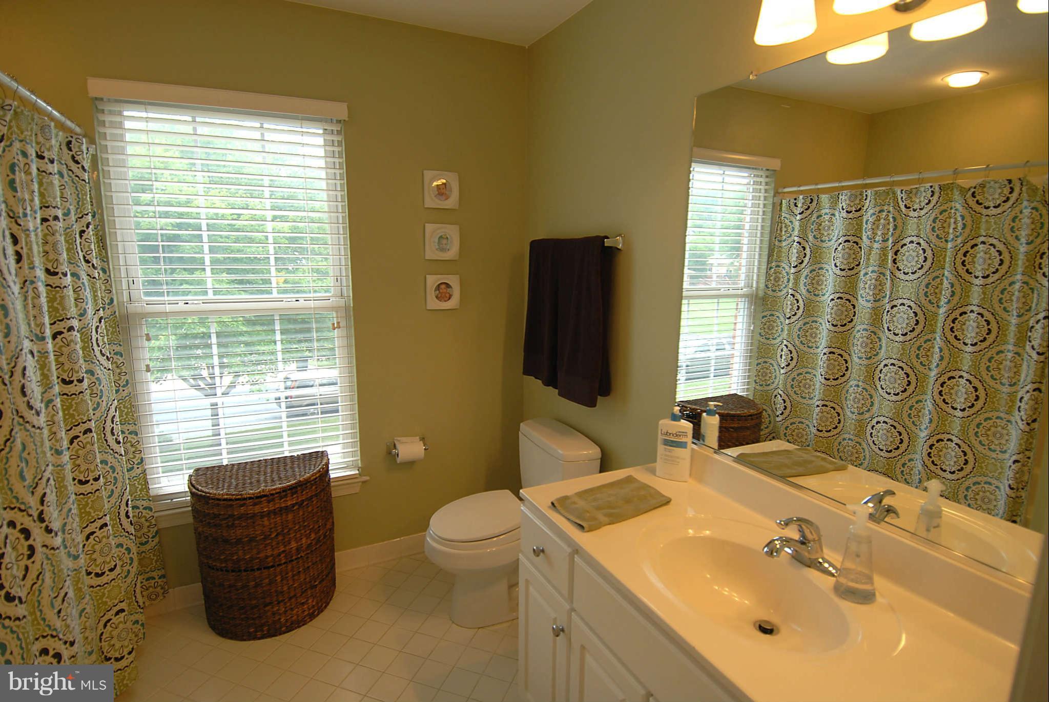 16918 Old Baltimore Road Olney, MD 20832 - Photo 23 of 30 Bath