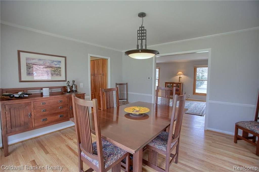 32320 Lahser Road Beverly Hills, MI 48025 - Photo 10 of 38