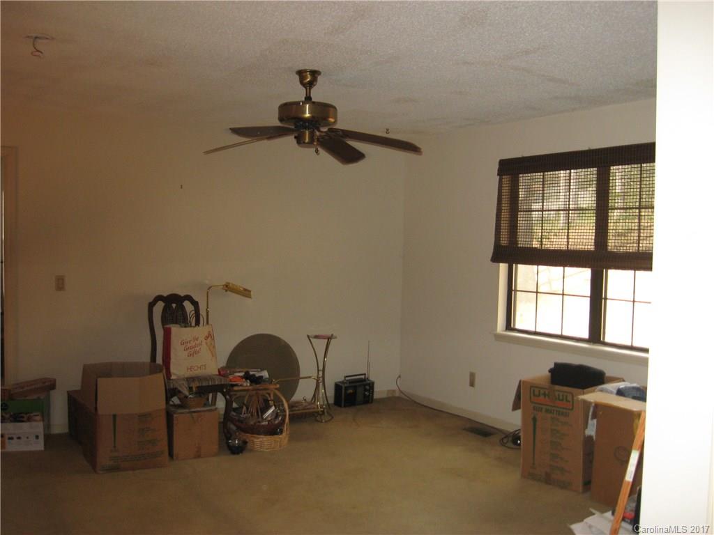 8224 Rittenhouse Circle Charlotte, NC 28270 - Photo 6 of 8