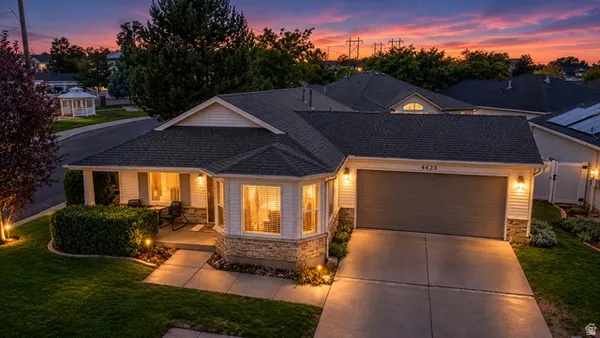 $419,900 | 4623 South Blossom Glen Way, Roy, UT 84067