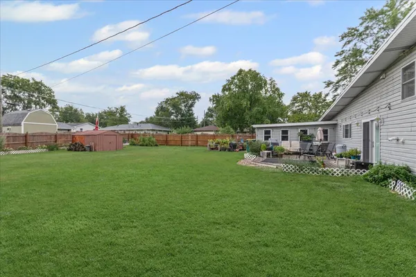 $359,900 | 704 Helene Street, Shorewood, IL 60404