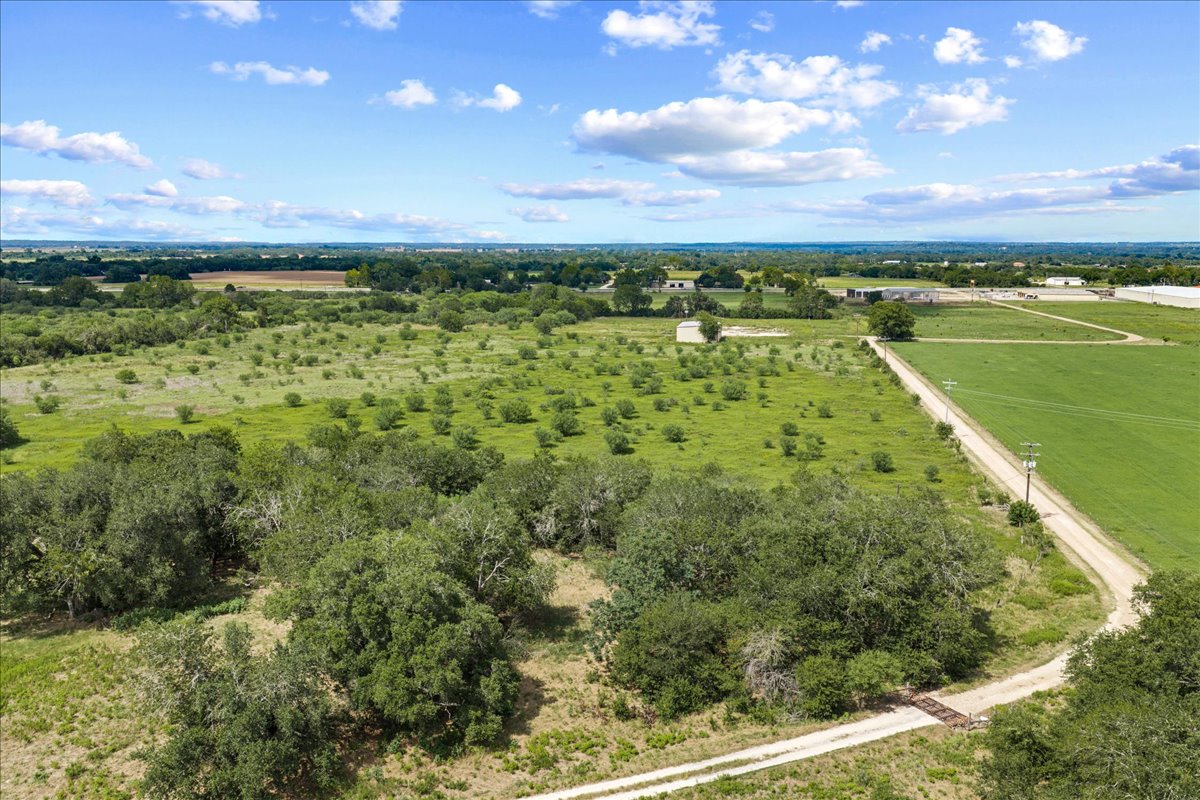 399 Prune Road La Grange, TX 78945 - Photo 25 of 35 Gallery Image 25