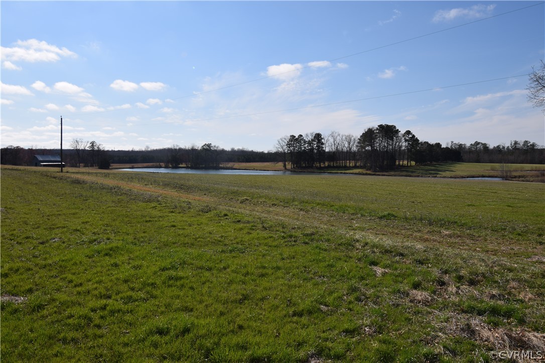 16600 Sandy Ford Road Chesterfield, VA 23838 - Photo 35 of 50 a view of a field with an ocean
