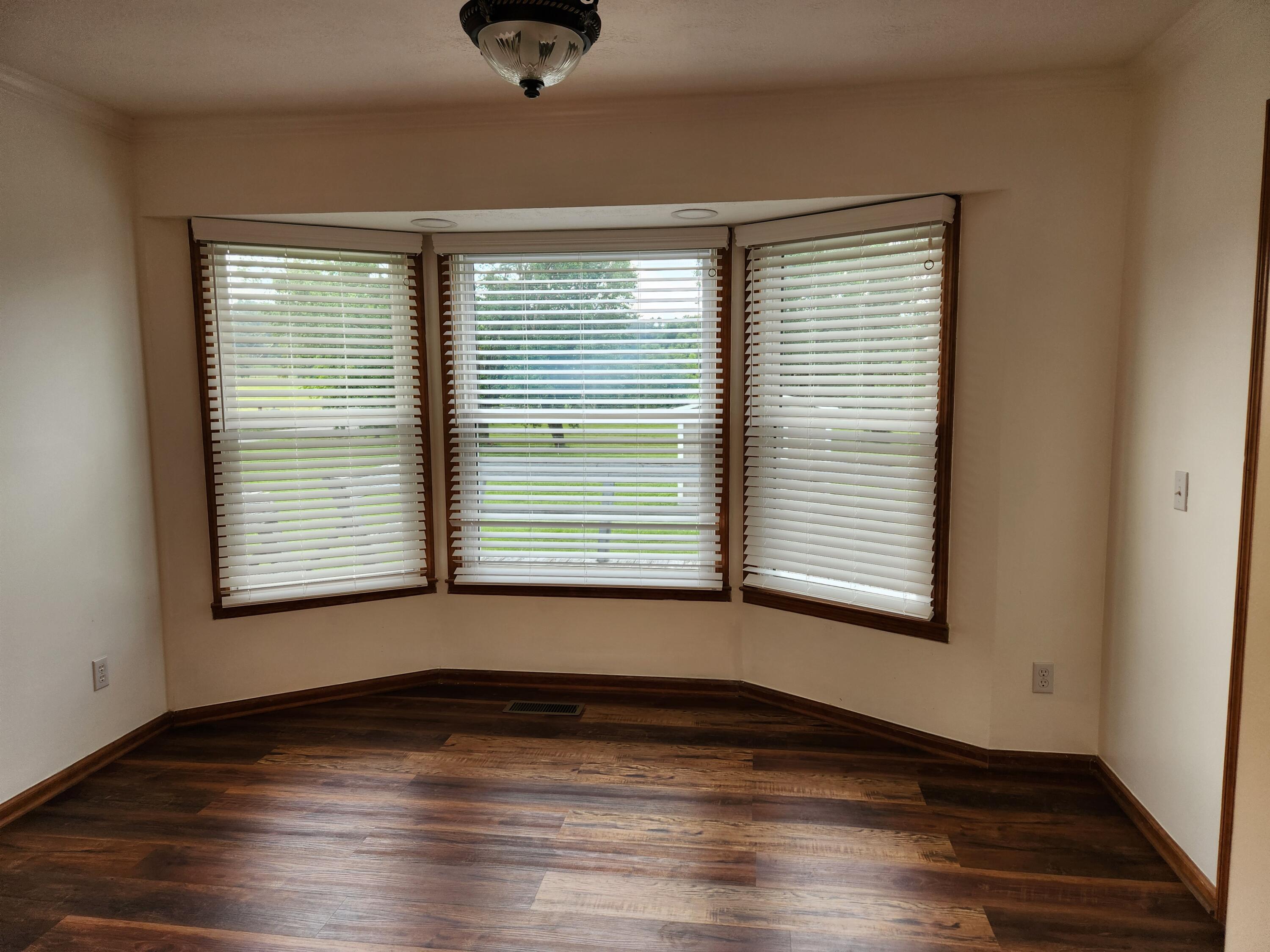 1070 Dyer Road Madisonville, TN 37354 - Photo 13 of 32 20250606_165753