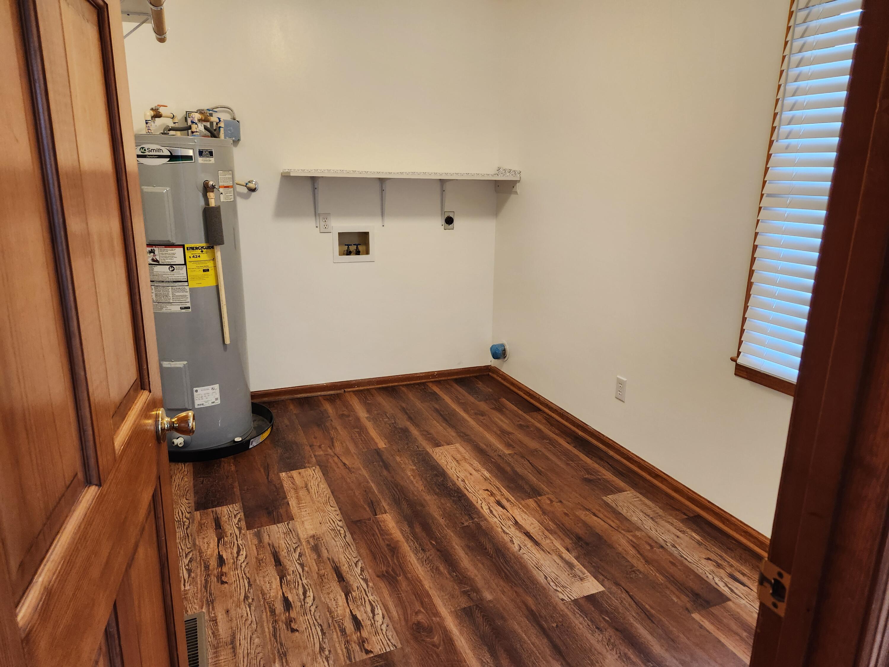 1070 Dyer Road Madisonville, TN 37354 - Photo 28 of 32 20250606_165736