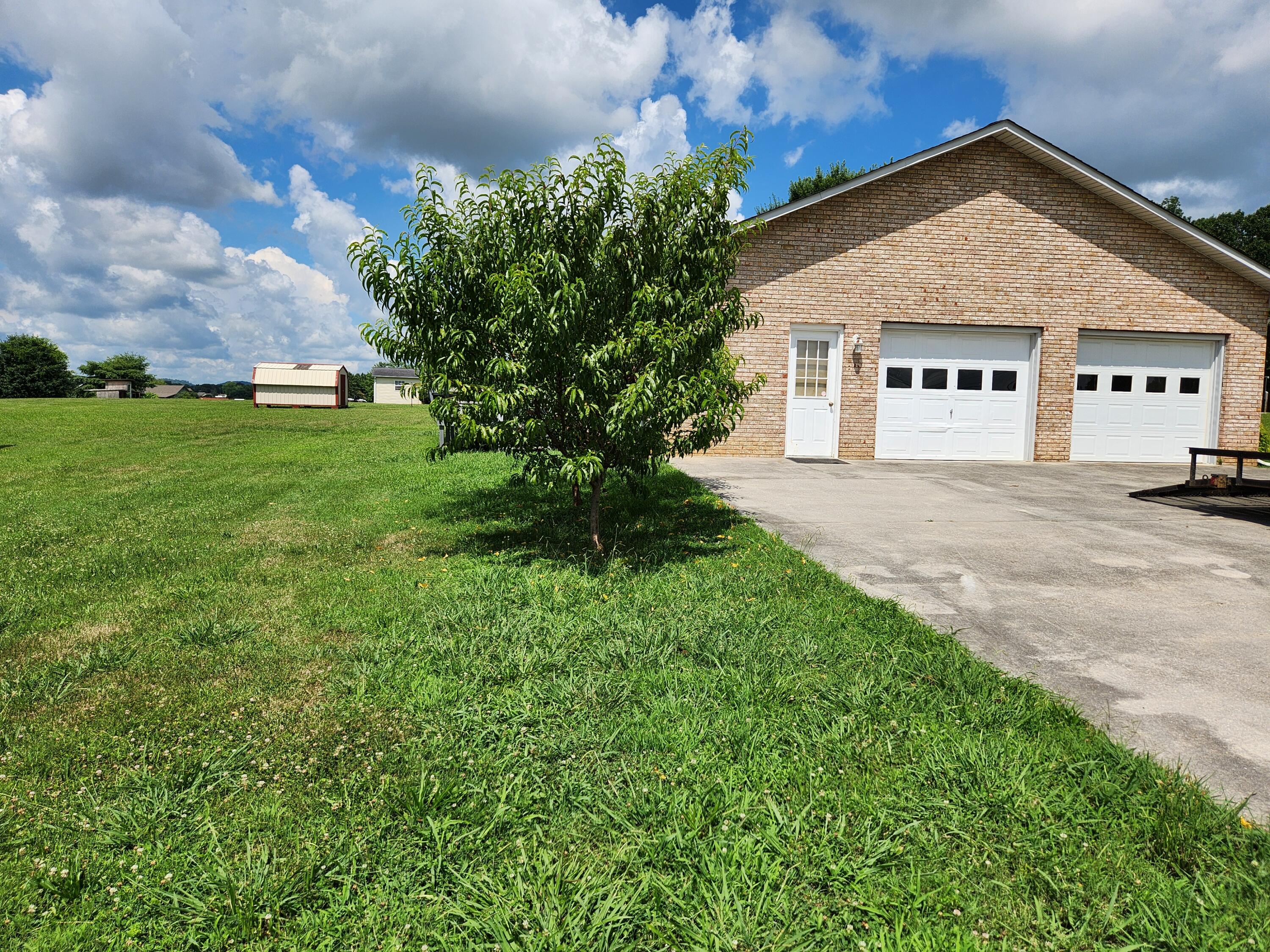 1070 Dyer Road Madisonville, TN 37354 - Photo 31 of 32 20250711_115737