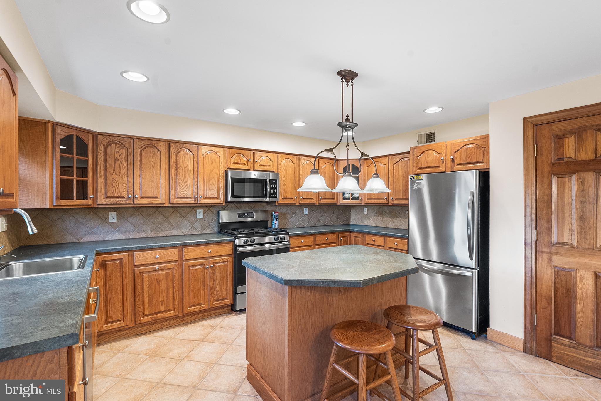 7 Pelham Road Marlton, NJ 08053 - Photo 25 of 50