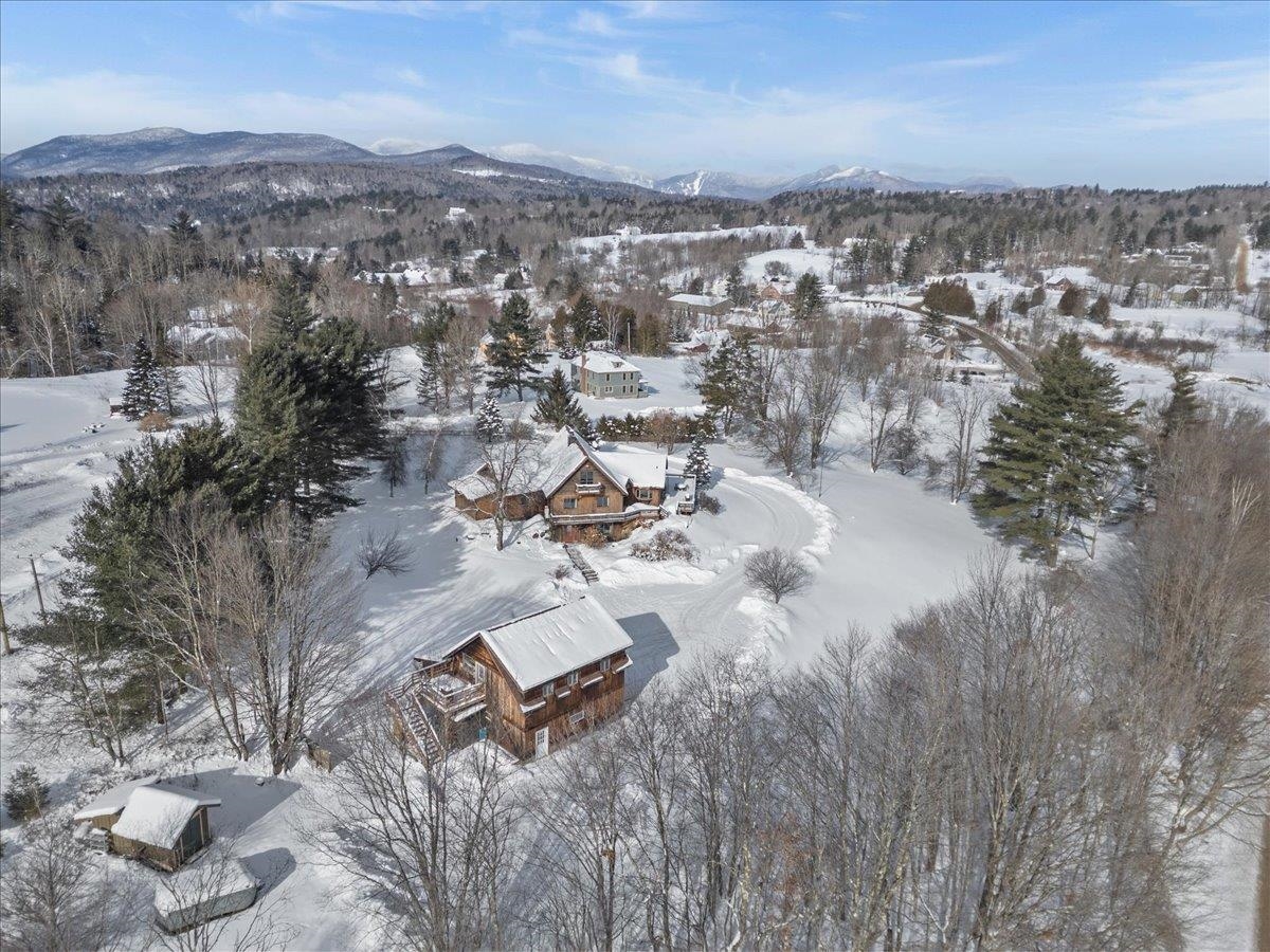 151 Rudys Lane Stowe, VT 05672 - Photo 4 of 59