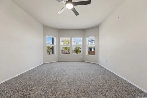 $2,050 | 186 Porcupine Lane, San Antonio, TX 78253