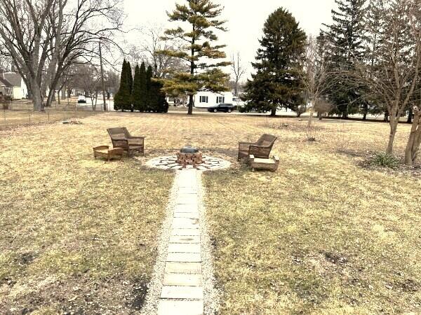 1645 Tulip Lane Munster, IN 46321 - Photo 21 of 23 a view of open space with trees