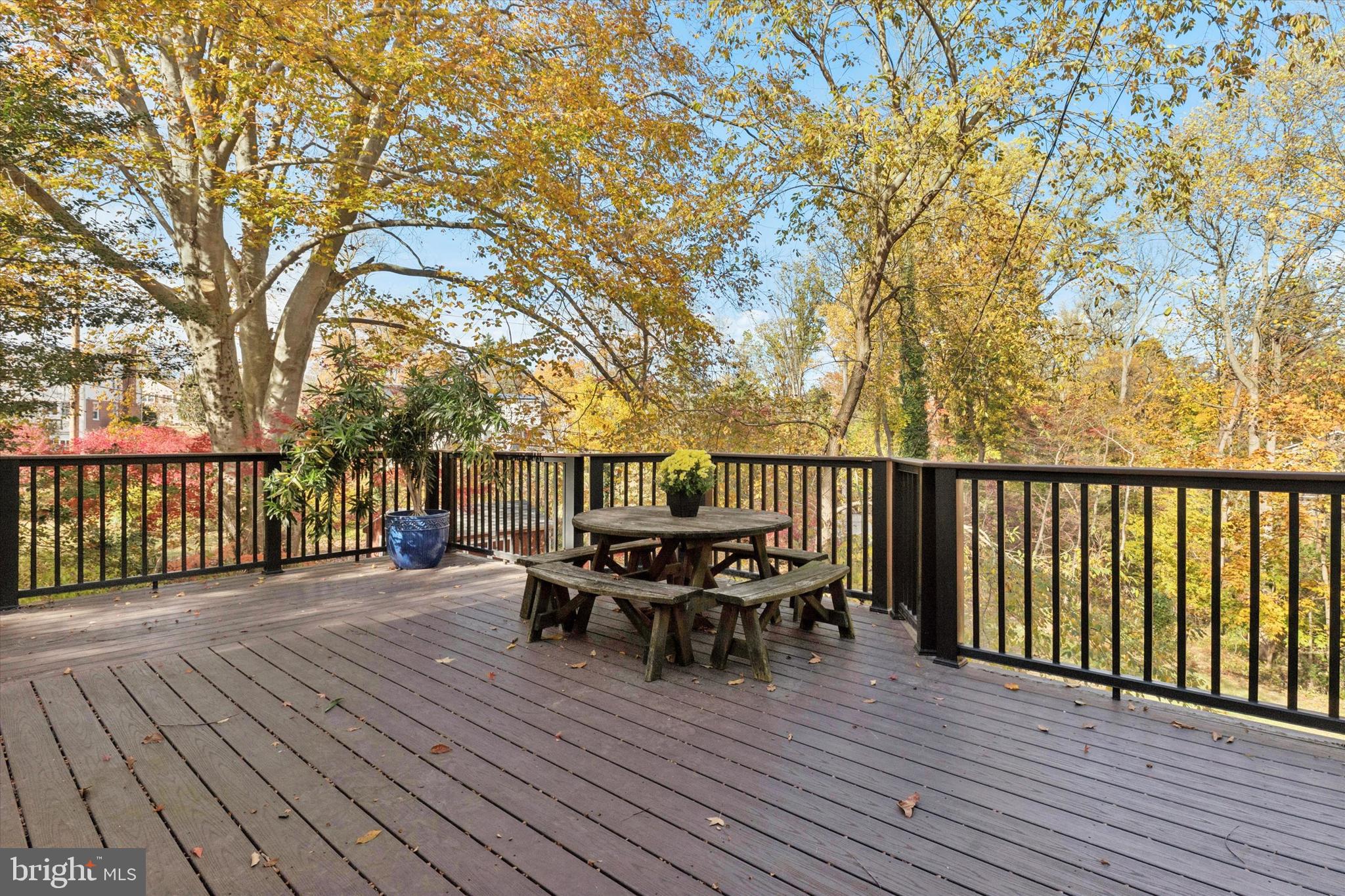 25 Green Valley Road Wallingford, PA 19086 - Photo 46 of 63