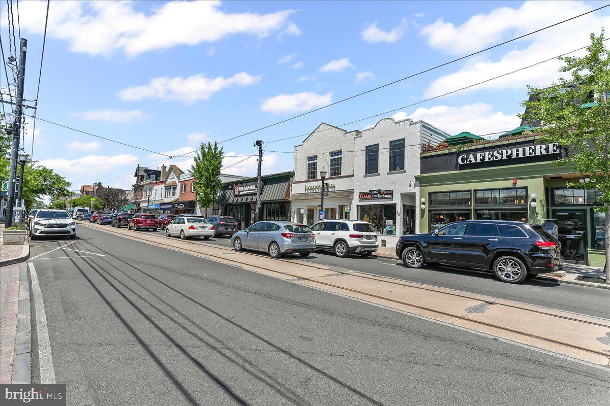 25 Green Valley Road Wallingford, PA 19086 - Photo 61 of 63 a view of street with parked cars