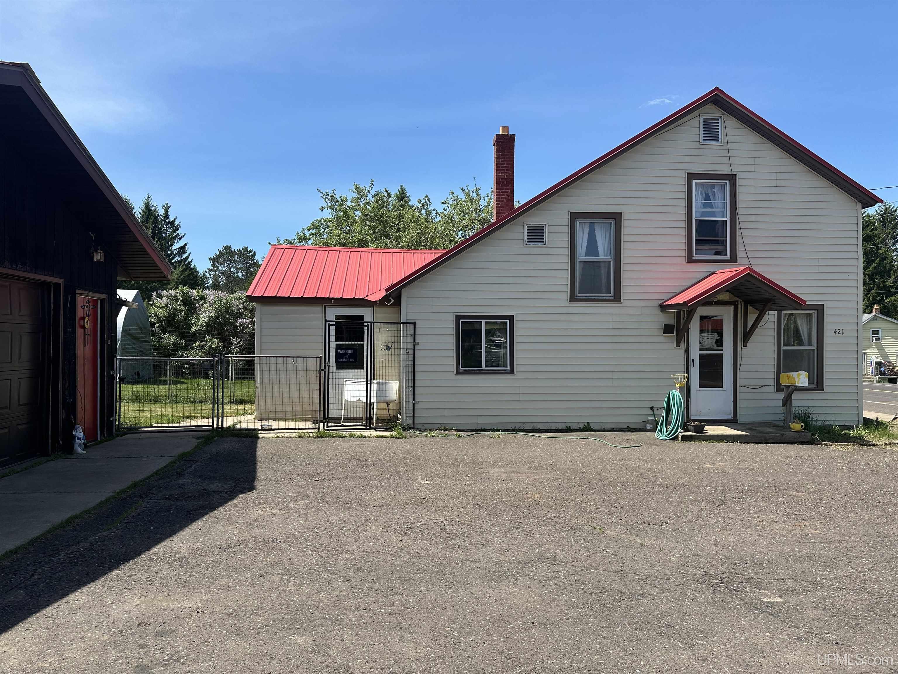 421-419 Cary Road Hurley, WI 54534 - Photo 1 of 51