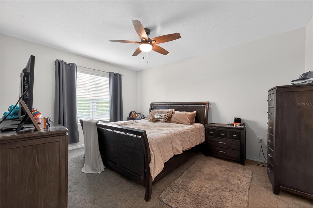 2647 House Finch Road St. Cloud, FL 34773 - Photo 16 of 38