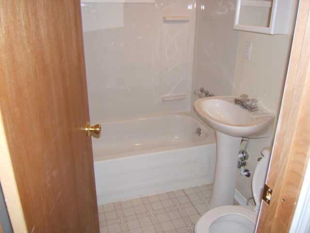 2366 Howey Road Columbus, OH 43211 - Photo 5 of 5