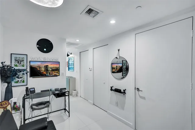 $4,100 | 1300 South Miami Avenue, Unit 4508, Miami, FL 33130