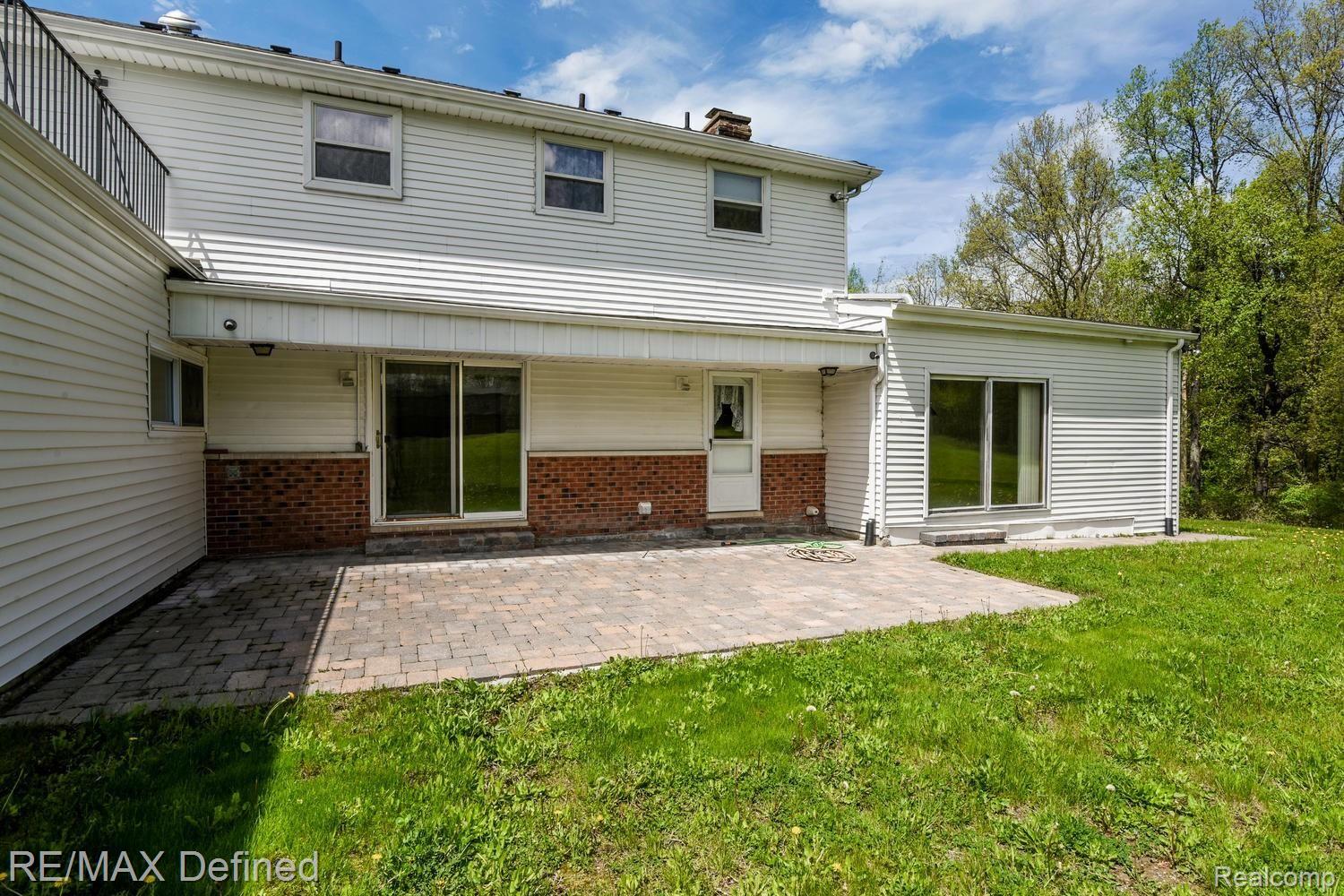 5879 Baldwin Road Oxford, MI 48371 - Photo 10 of 53 5879 Baldwin Rd Oxford MI-large-011-47-5879 Baldwin Rd Oxford MI00011-1500x1000-72dpi.jpg