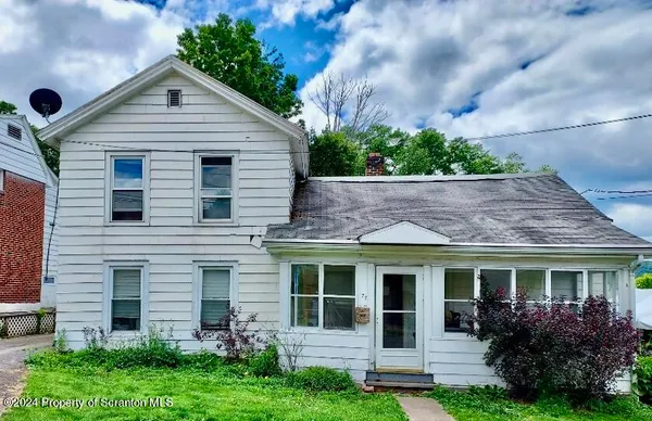 $950 | 677 Jackson Street, Unit 1, New Milford, PA 18834