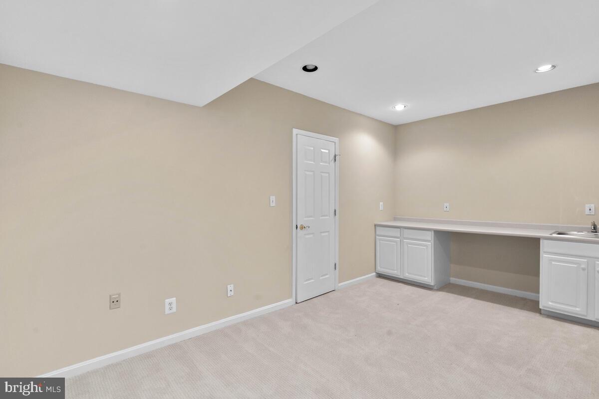 19127 Muncaster Road Derwood, MD 20855 - Photo 53 of 71 Gallery Image 53