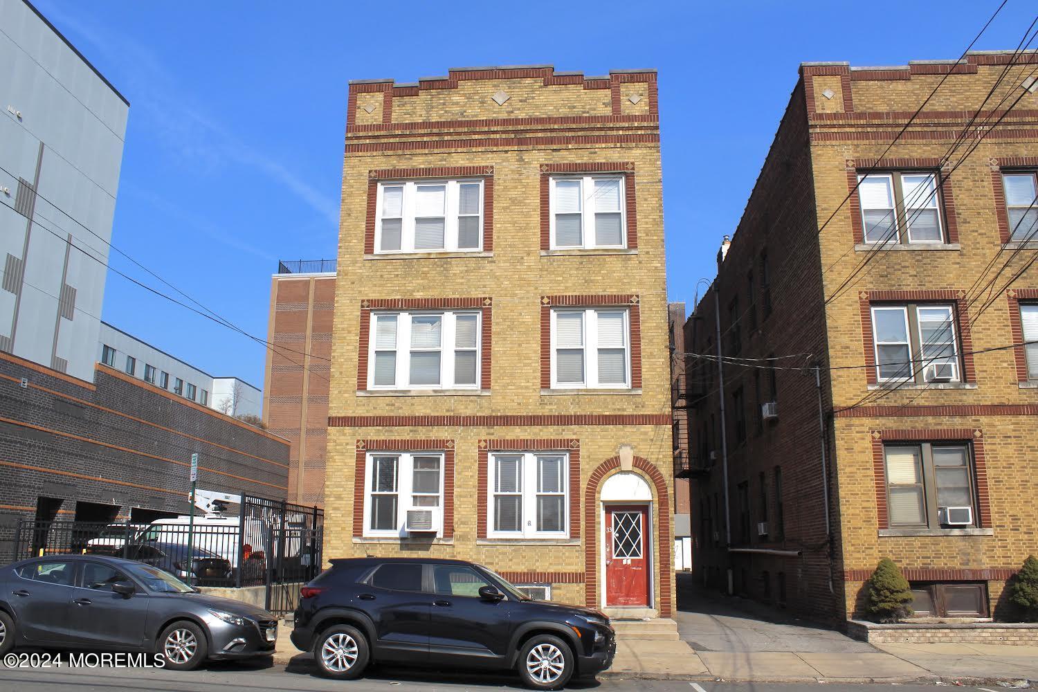 33 East 19th St  