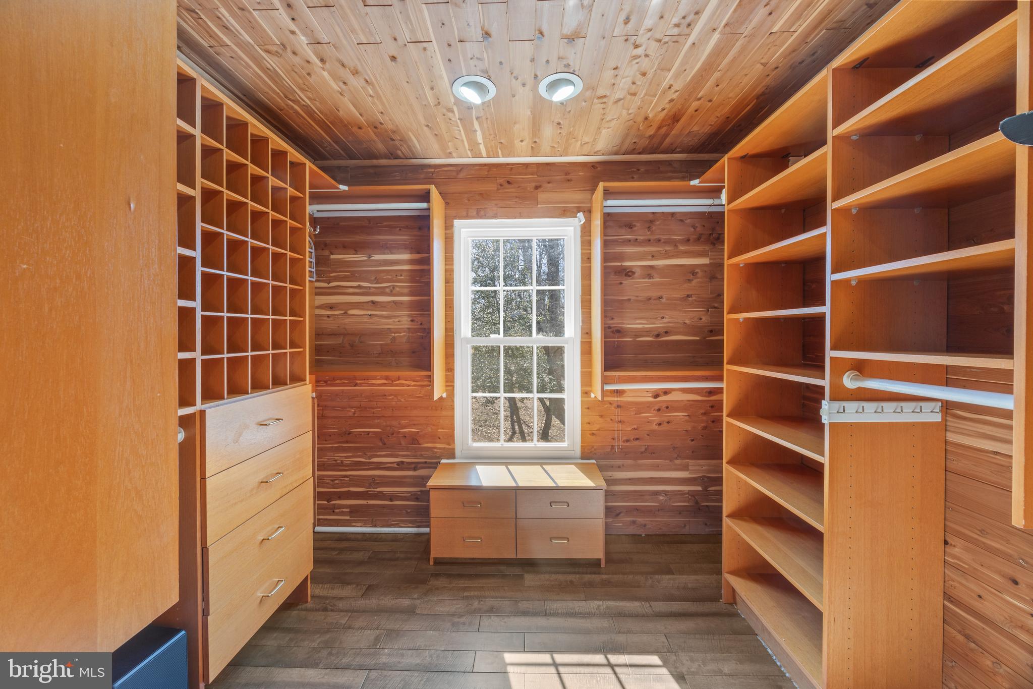 415 Edgewater Road Pasadena, MD 21122 - Photo 17 of 36 Cedar closet