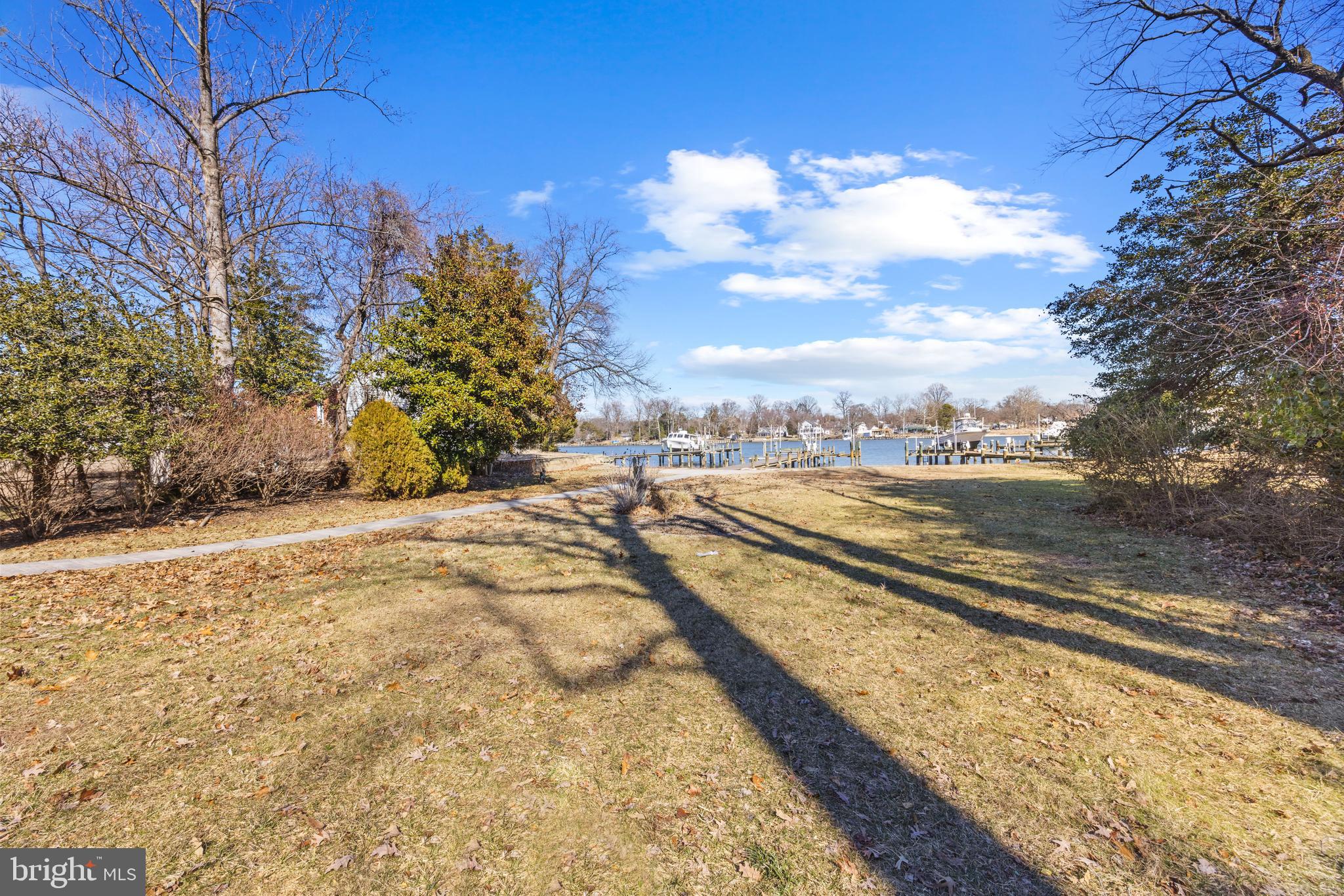 415 Edgewater Road Pasadena, MD 21122 - Photo 29 of 36 Flat yard to the waterfront
