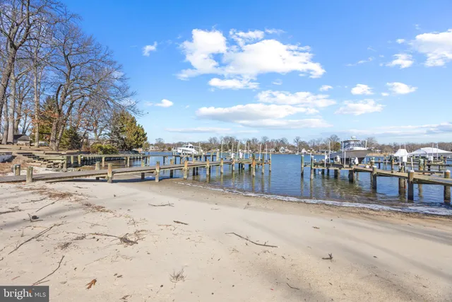 $1,799,000 | 415 Edgewater Road, Pasadena, MD 21122