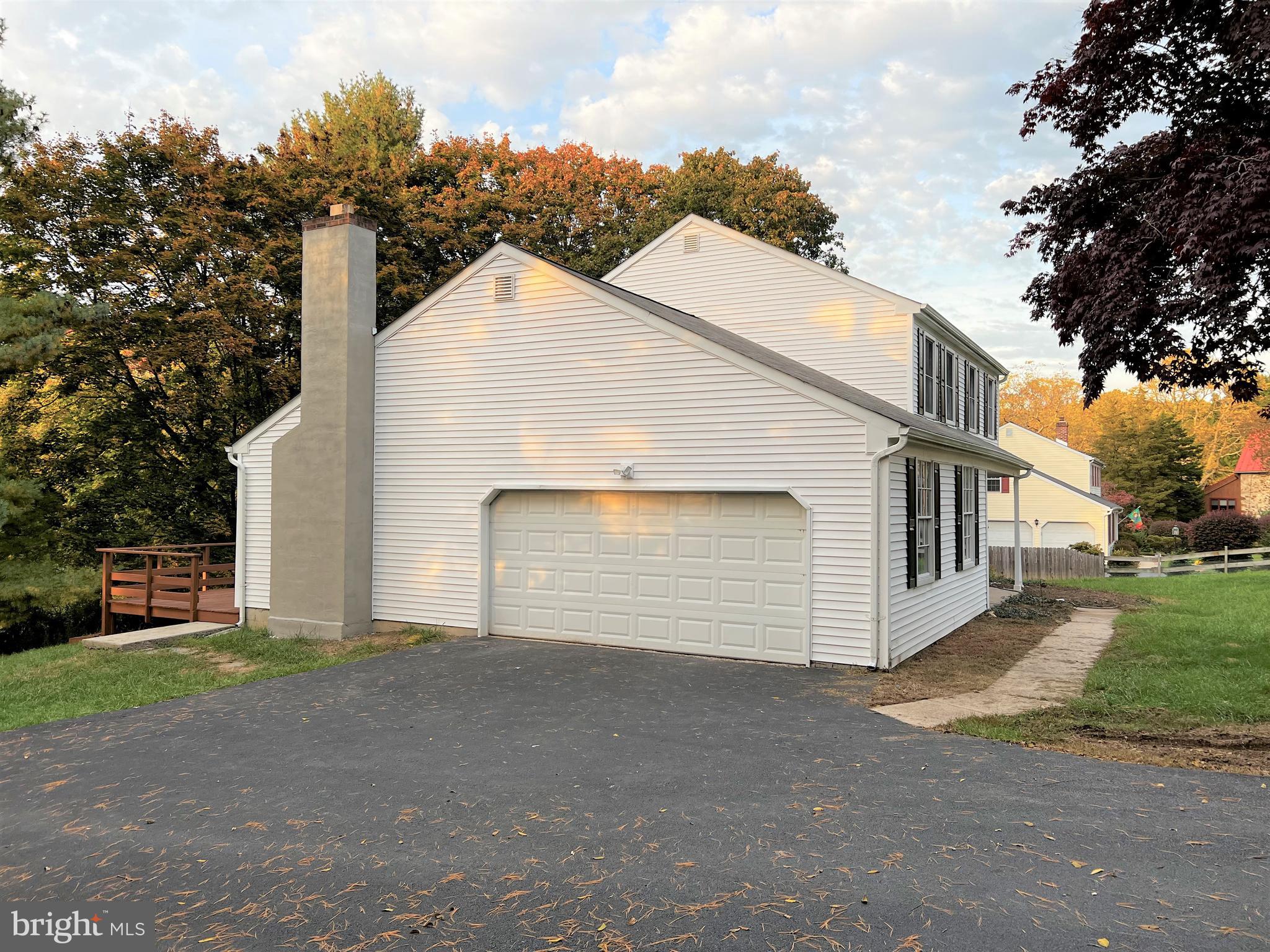 611 Newcomen Road Exton, PA 19341 - Photo 2 of 34