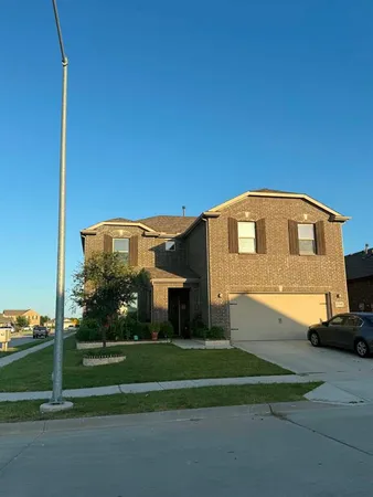 $2,500 | 8701 Copper River Drive, Fort Worth, TX 76131
