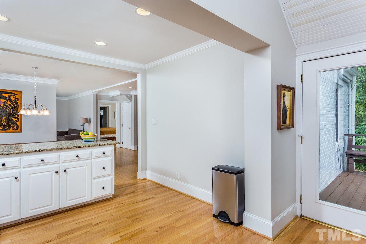 1319 Brooks Avenue Raleigh, NC 27607 - Photo 10 of 25
