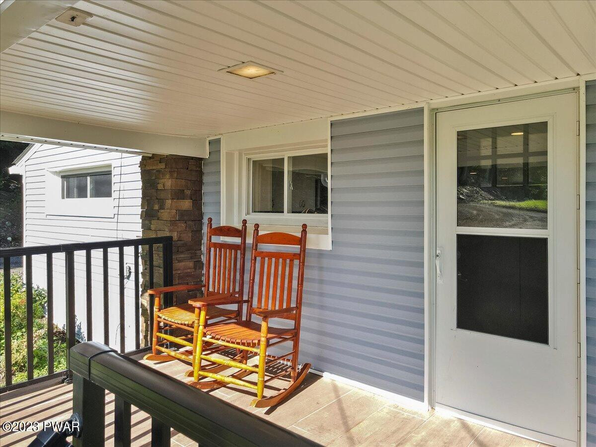 853D Spring Hill Road Sterling, PA 18463 - Photo 5 of 49