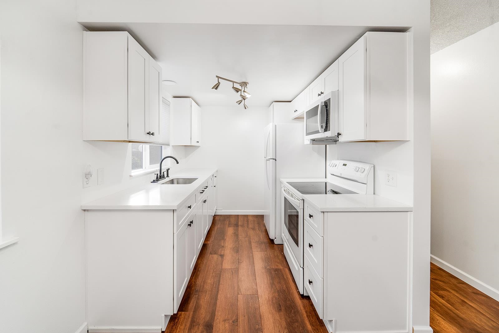 3914 South Regal Street, Unit 101 Spokane, WA 99223 - Photo 9 of 34