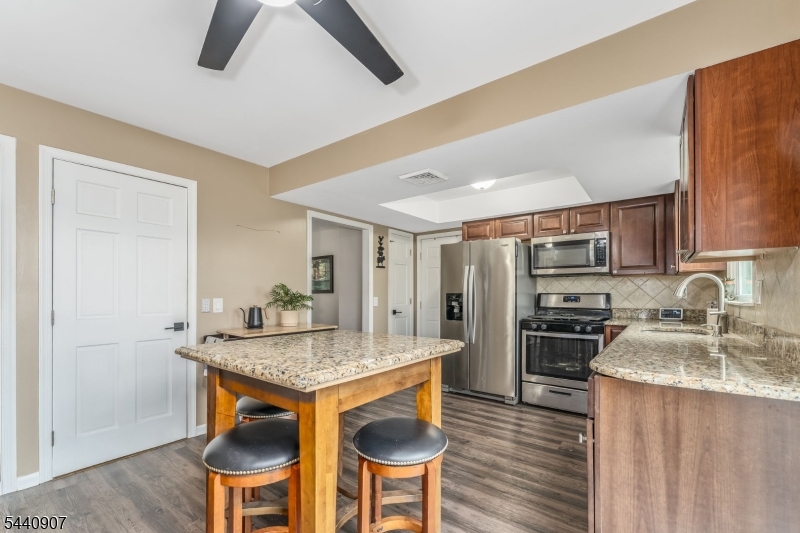 29 Stewartsville Road Stewartsville, NJ 08886 - Photo 12 of 38