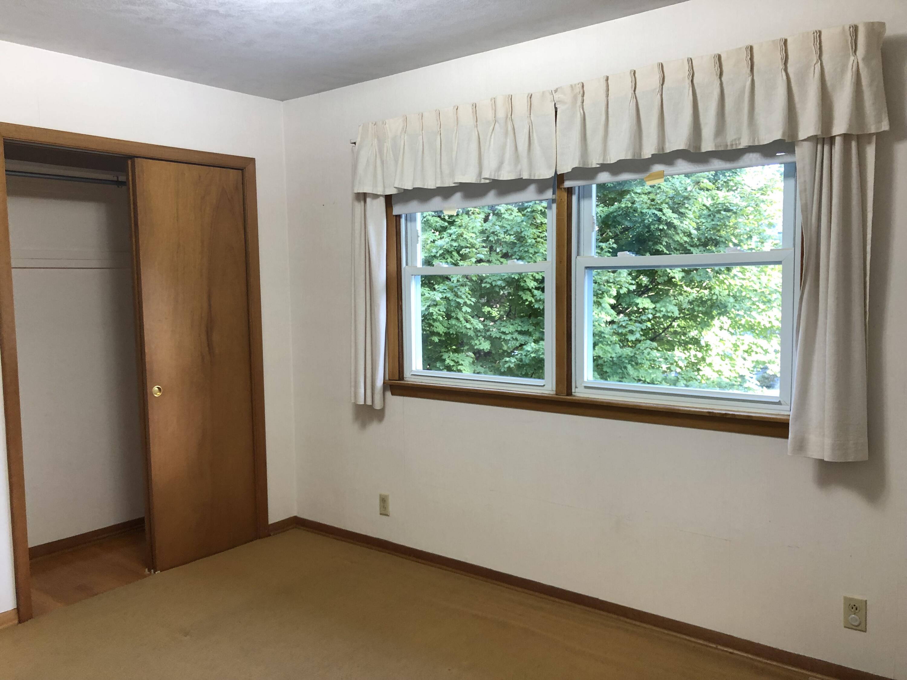 103 Miramar Circle Oak Ridge, TN 37830 - Photo 8 of 23 Bedroom 2