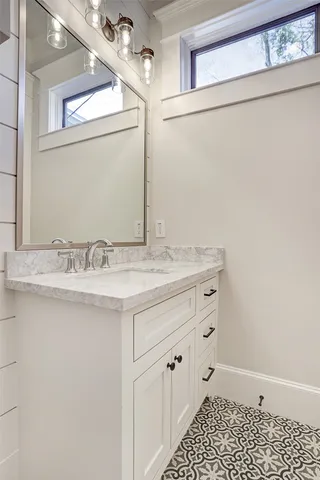 $8,850 | 1901 Bradshaw Street, Houston, TX 77008