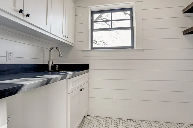 $8,850 | 1901 Bradshaw Street, Houston, TX 77008