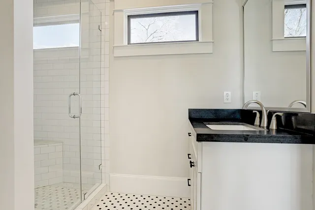 $8,850 | 1901 Bradshaw Street, Houston, TX 77008