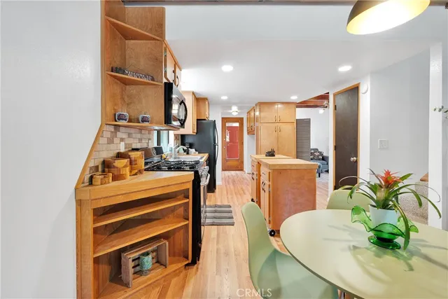 $449,999 | 1381 Laura Street, Wrightwood, CA 92397