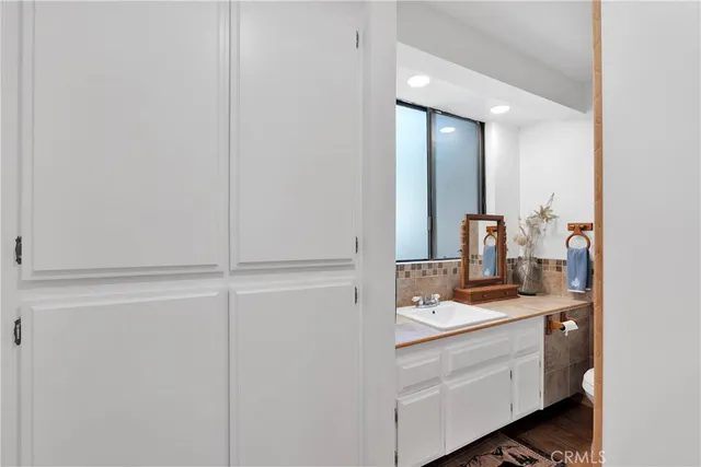 $449,999 | 1381 Laura Street, Wrightwood, CA 92397