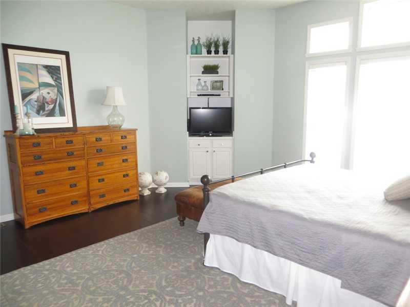 11367 Reflection Point Drive Fishers, IN 46037 - Photo 12 of 24 Gallery Image 12