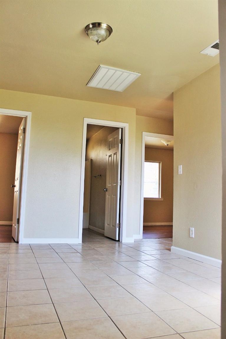 372 South Thompson Road Tipton, CA 93272 - Photo 14 of 30 Gallery Image 14