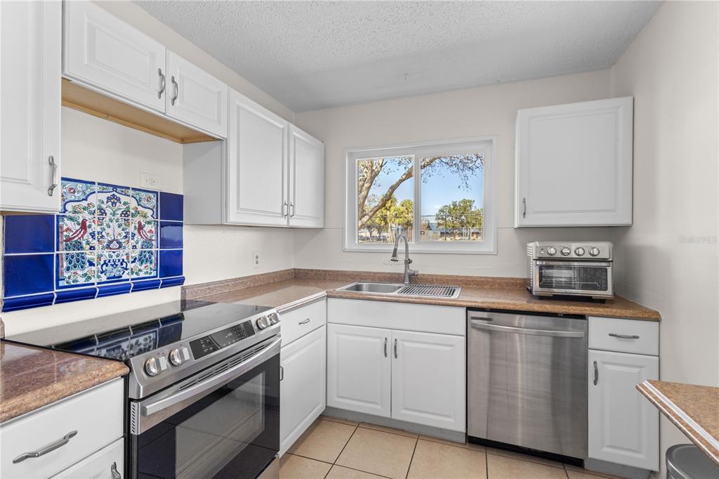 6057 Myrtlewood Road North Port, FL 34287 - Photo 9 of 37