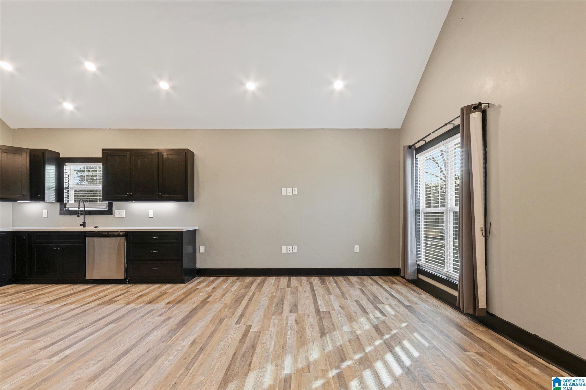 1659 Rodgers Drive Athens, AL 35611 - Photo 11 of 36