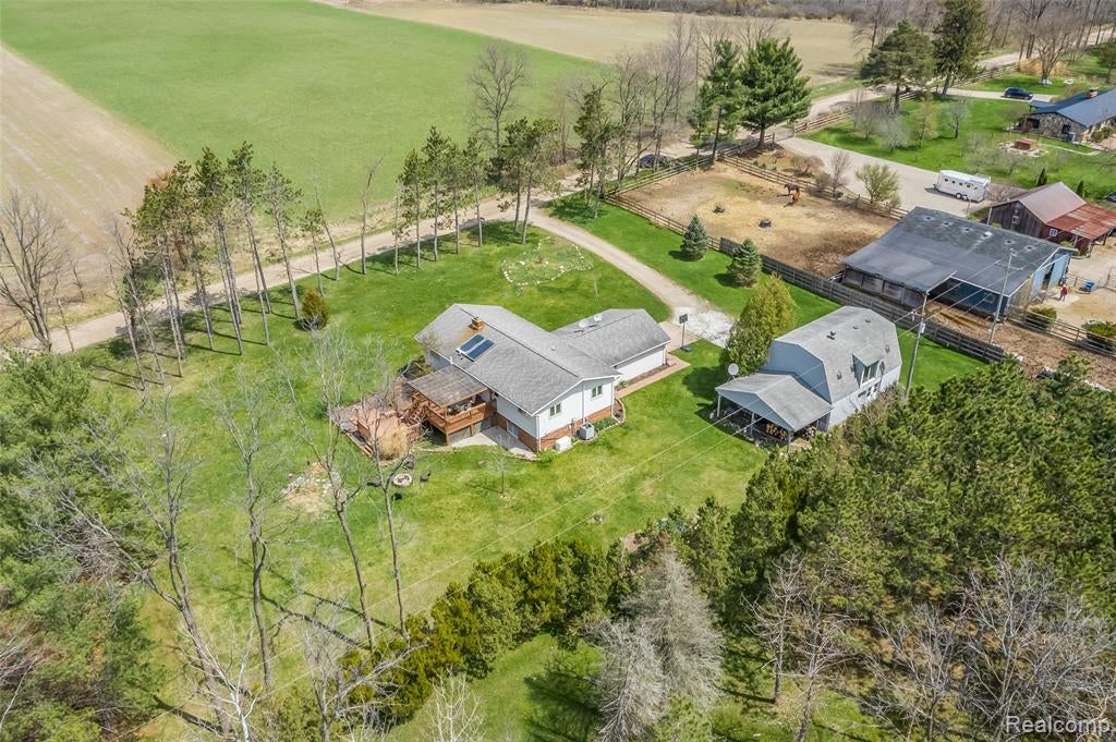 15395 Osius Road Chelsea, MI 48118 - Photo 47 of 58 Gallery Image 47