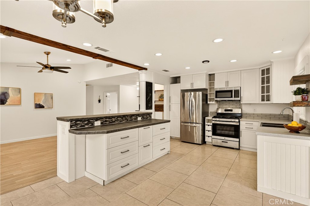 3303 Sutter Court Merced, CA 95340 - Photo 9 of 32