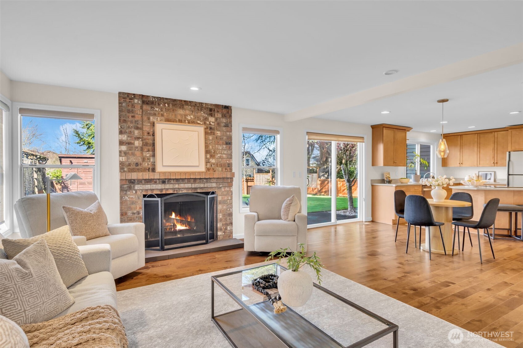 2411 240th Street Southeast Bothell, WA 98021 - Photo 11 of 34