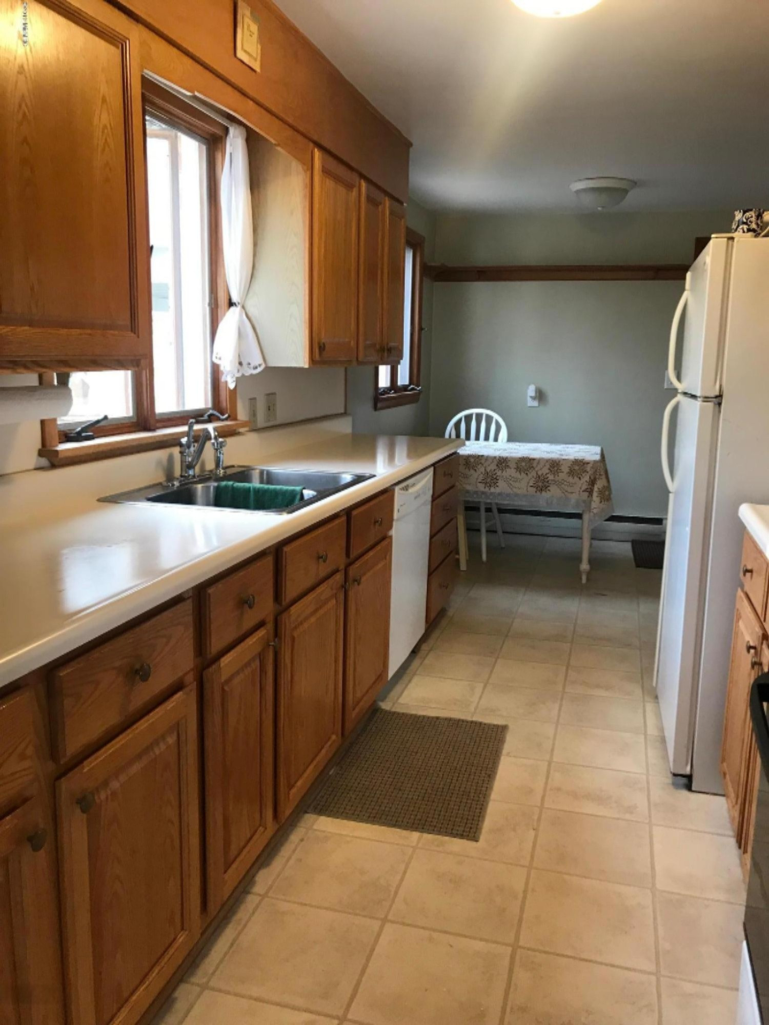 208 Riverside Drive Hart, MI 49420 - Photo 8 of 24 IMG_3203
