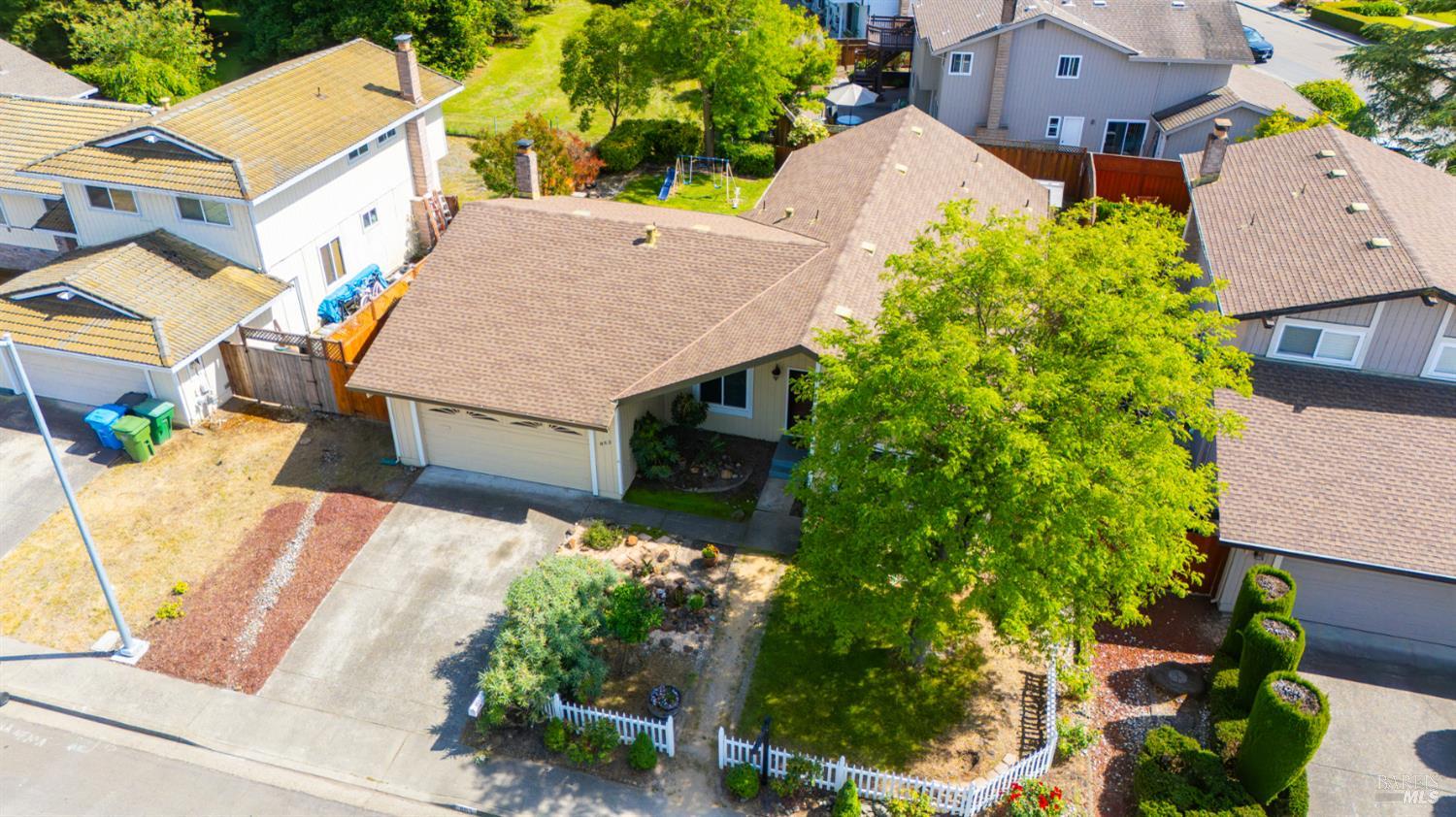 863 Holly Avenue Rohnert Park, CA 94928 - Photo 12 of 62